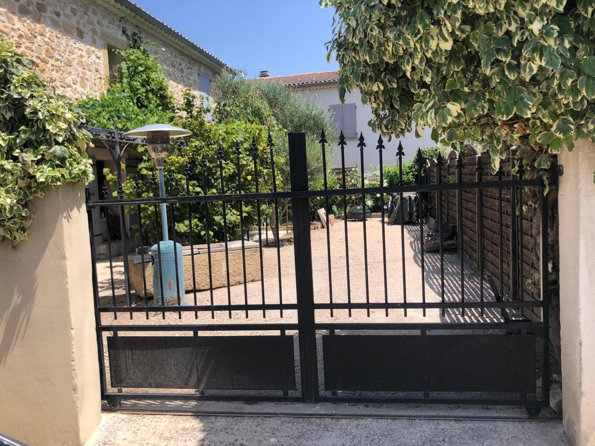 Maison De Village En Duo Avec 150M2 Au Rdc Et La Suite Parentale Ou En Famille Avec 4 Chambres 250M2 Interieur Montfaucon  Kültér fotó
